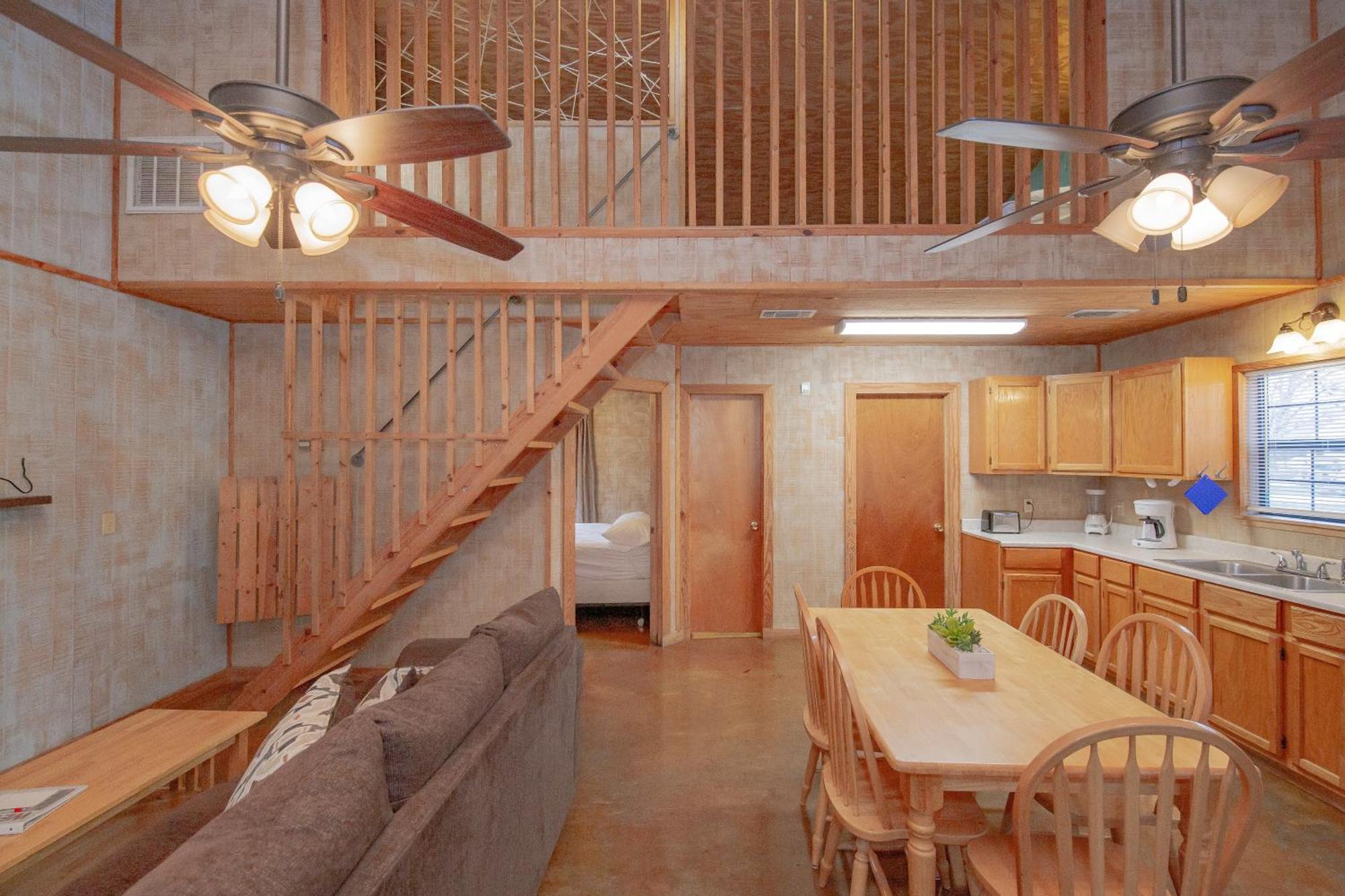 Seven Bluff Cabins Concan Extérieur photo